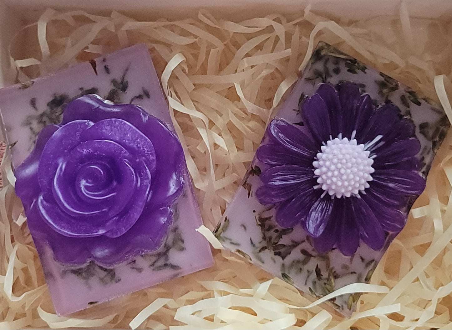 Jabón de Lavanda y aceites esenciales naturales 2 U